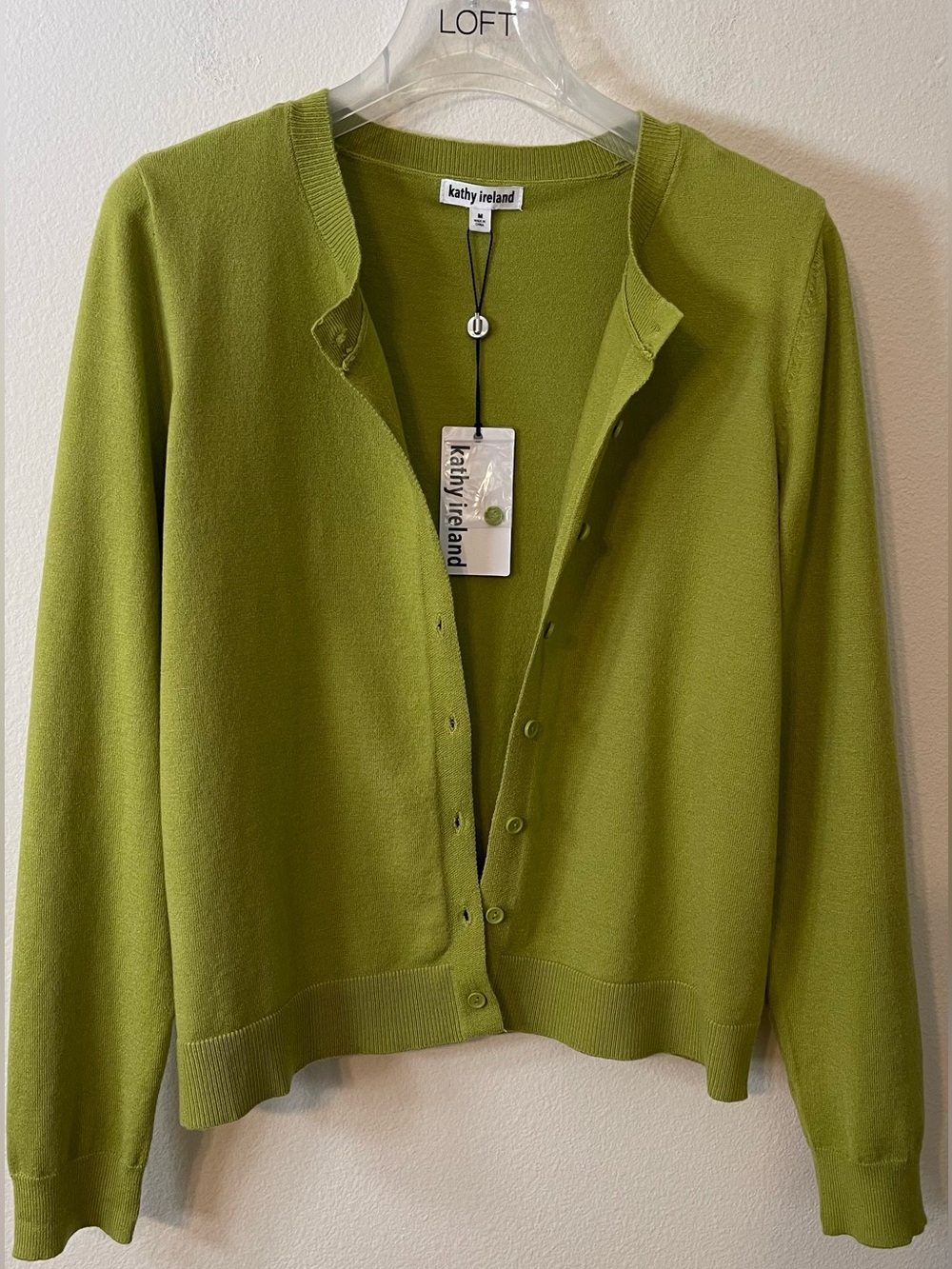 NWT kathy ireland Green Button-Front Crewneck Cardigan